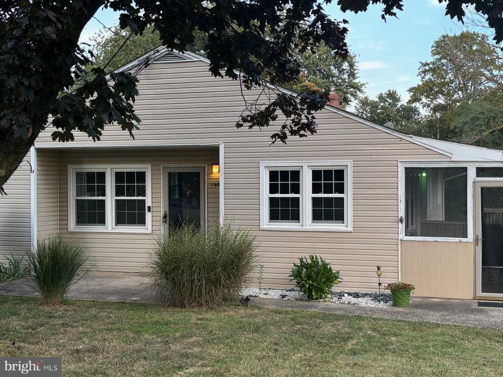 1464 Perryville Rd