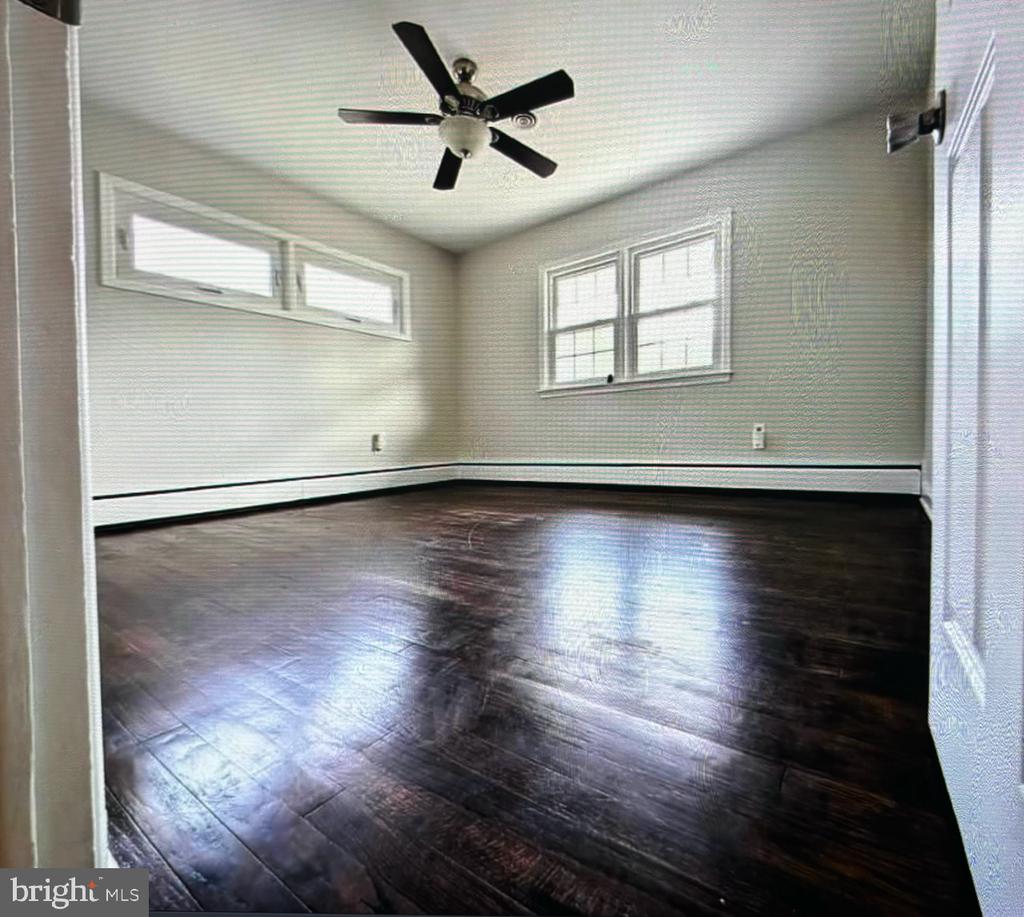 1464 Perryville Rd