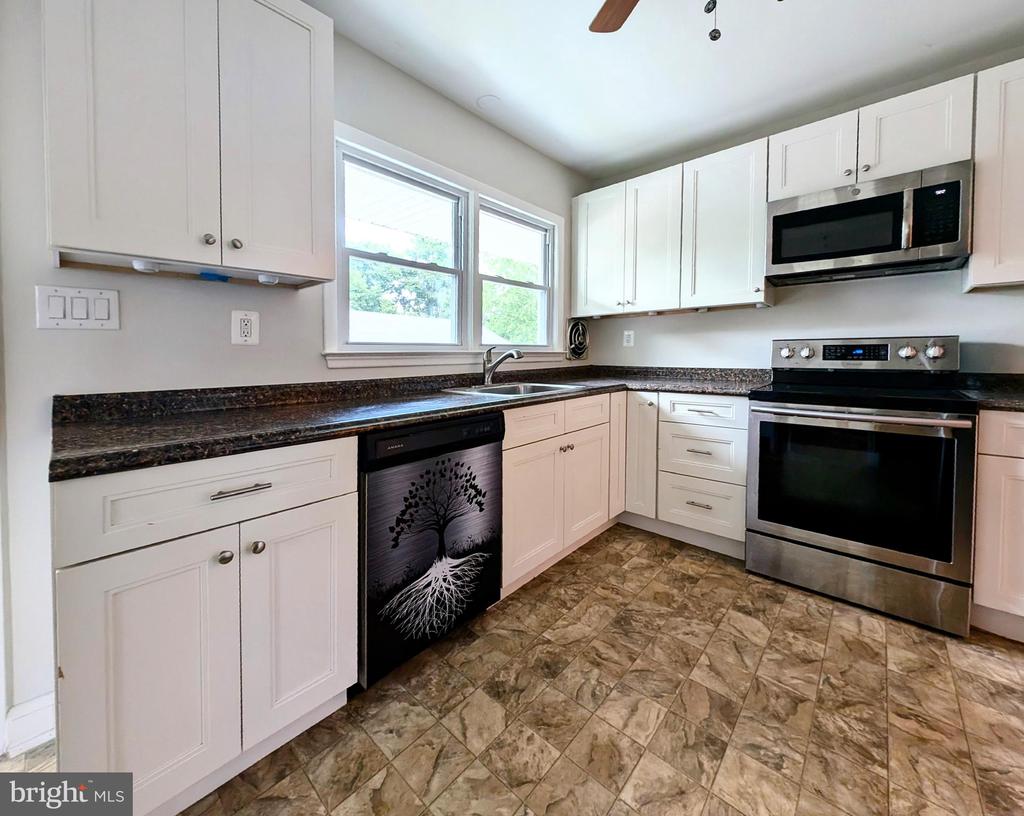 1464 Perryville Rd