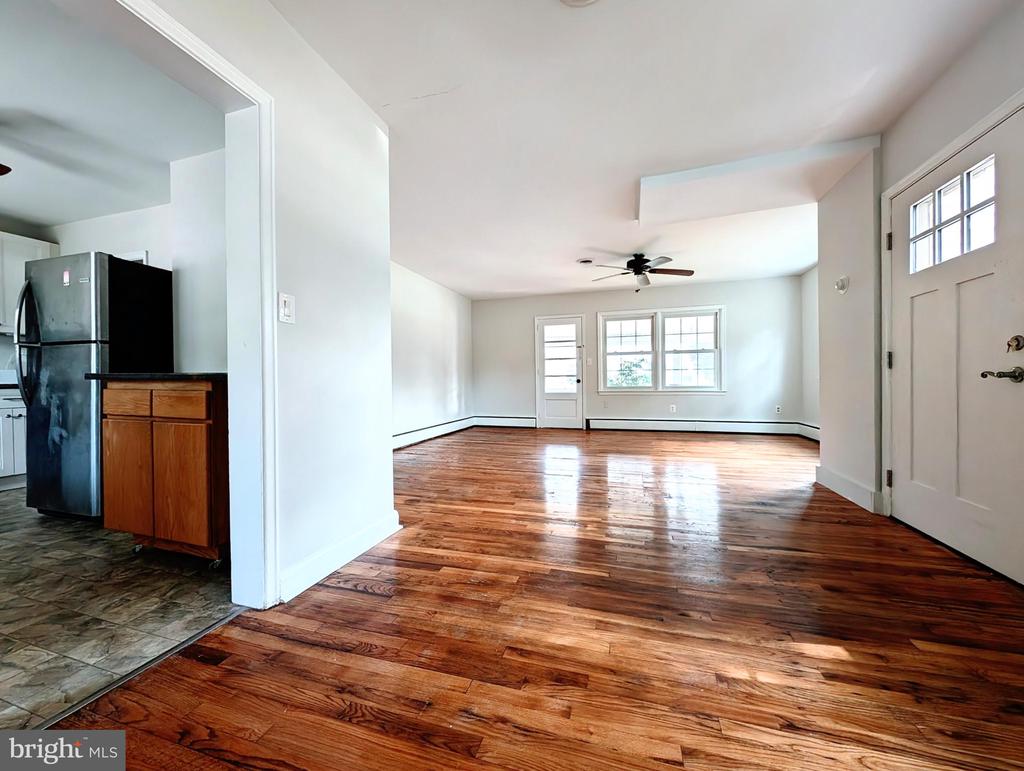 1464 Perryville Rd