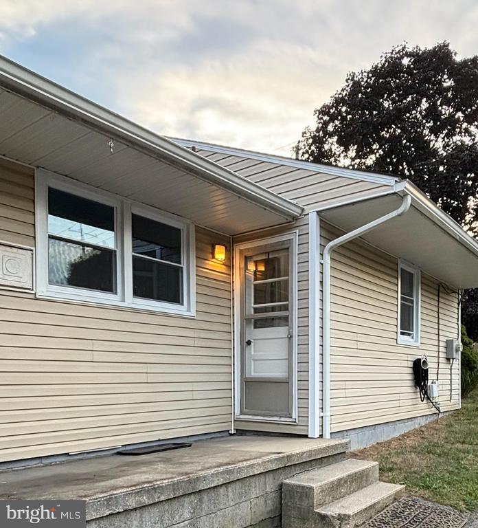1464 Perryville Rd