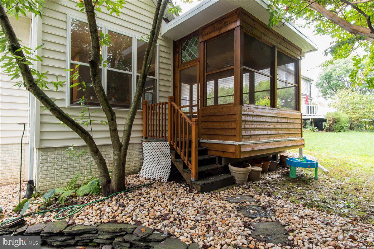 11074 SANANDREW DRIVE