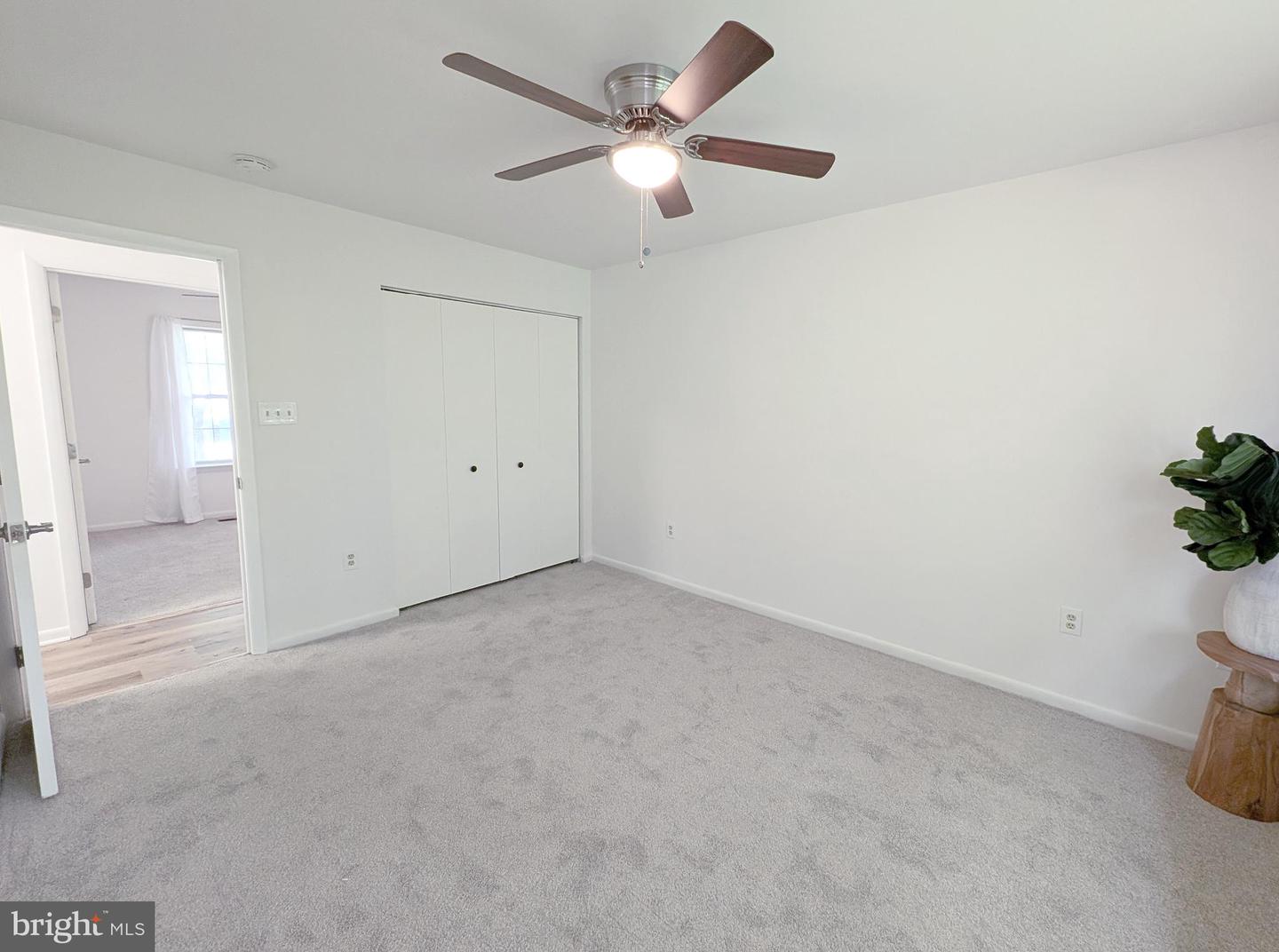 1505 Cedarcrest Ln