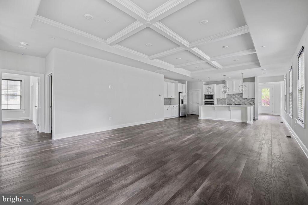 3112 CEDAR GROVE TER
