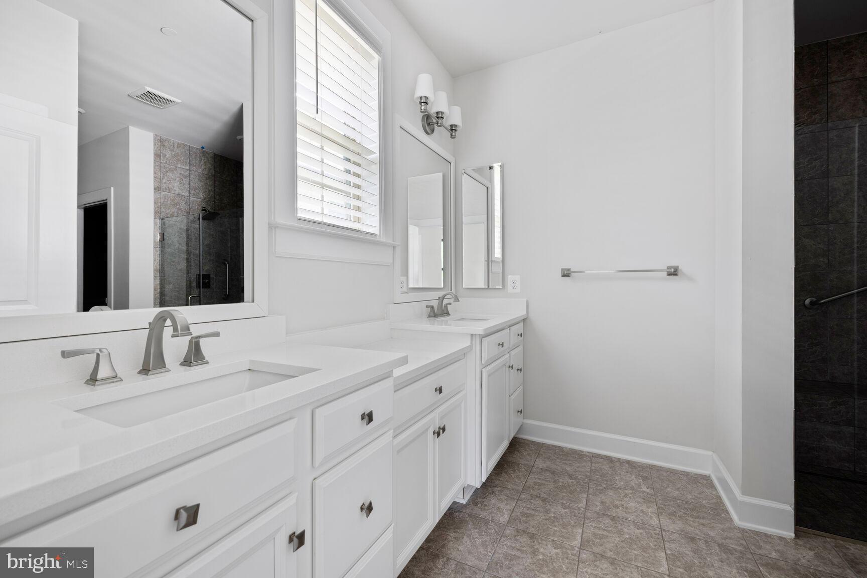 3112 CEDAR GROVE TER