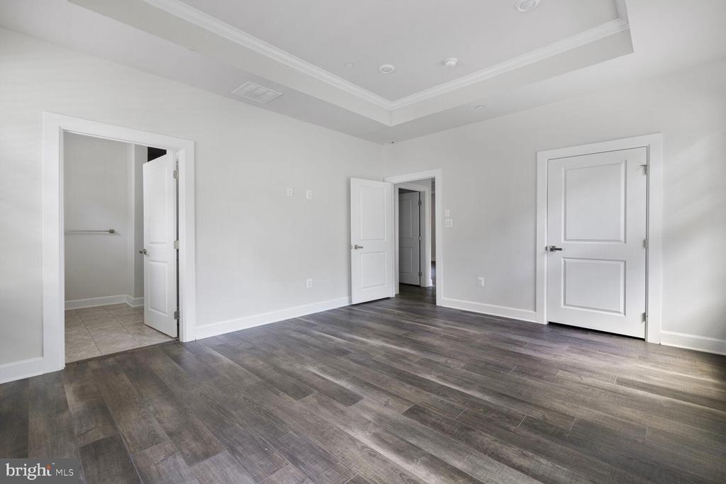 3112 CEDAR GROVE TER