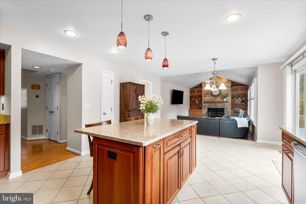 107 MINA DRIVE