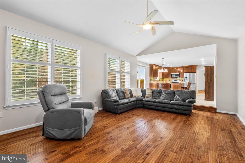 107 MINA DRIVE