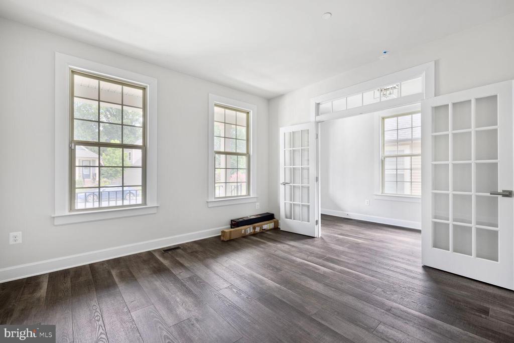 3112 CEDAR GROVE TER