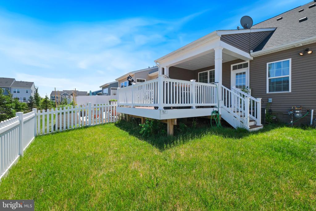 5311 CRAPE MYRTLE DRIVE
