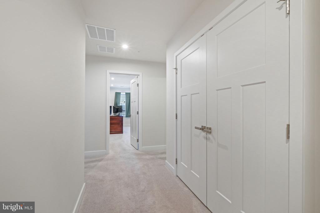 5311 CRAPE MYRTLE DRIVE