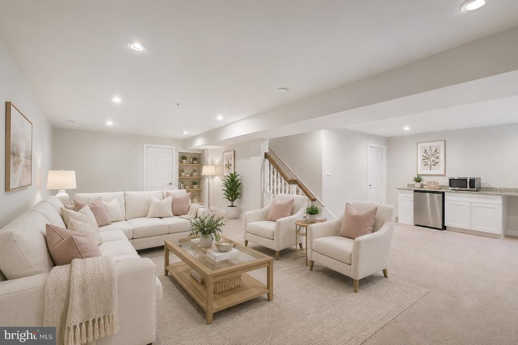 5311 CRAPE MYRTLE DRIVE