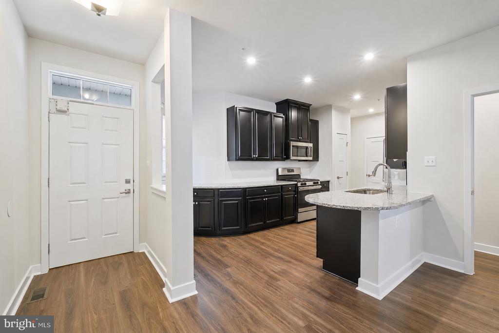 5311 CRAPE MYRTLE DRIVE