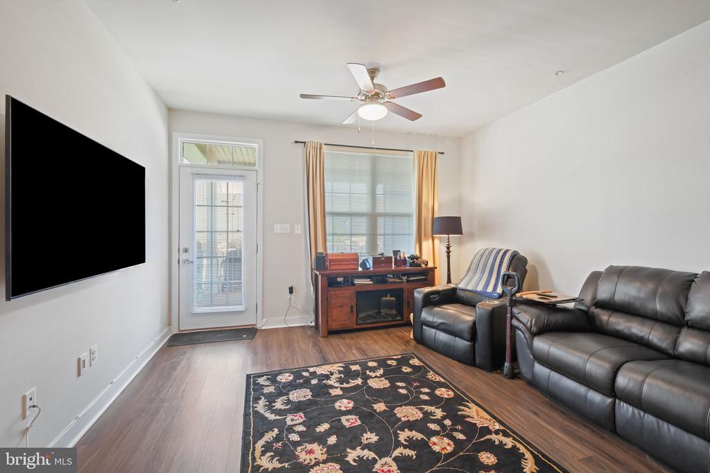 5311 CRAPE MYRTLE DRIVE