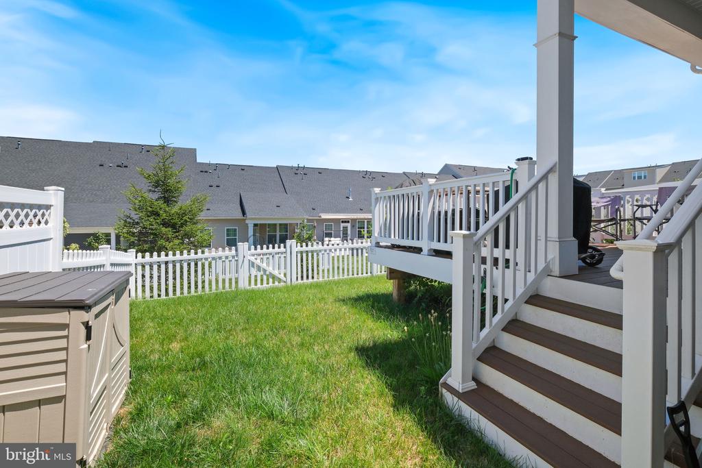 5311 CRAPE MYRTLE DRIVE