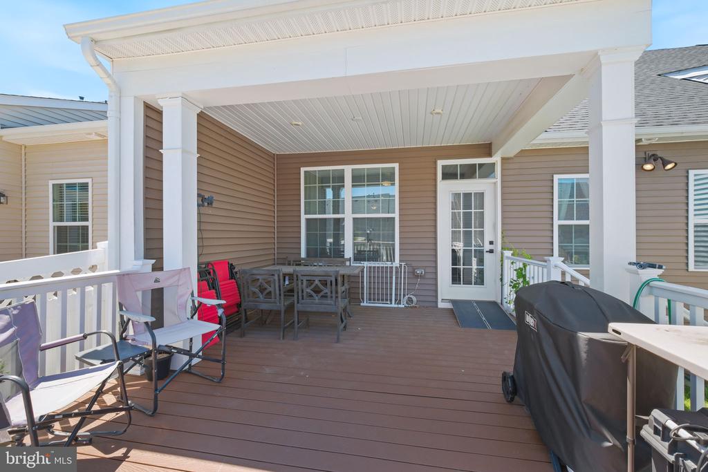 5311 CRAPE MYRTLE DRIVE