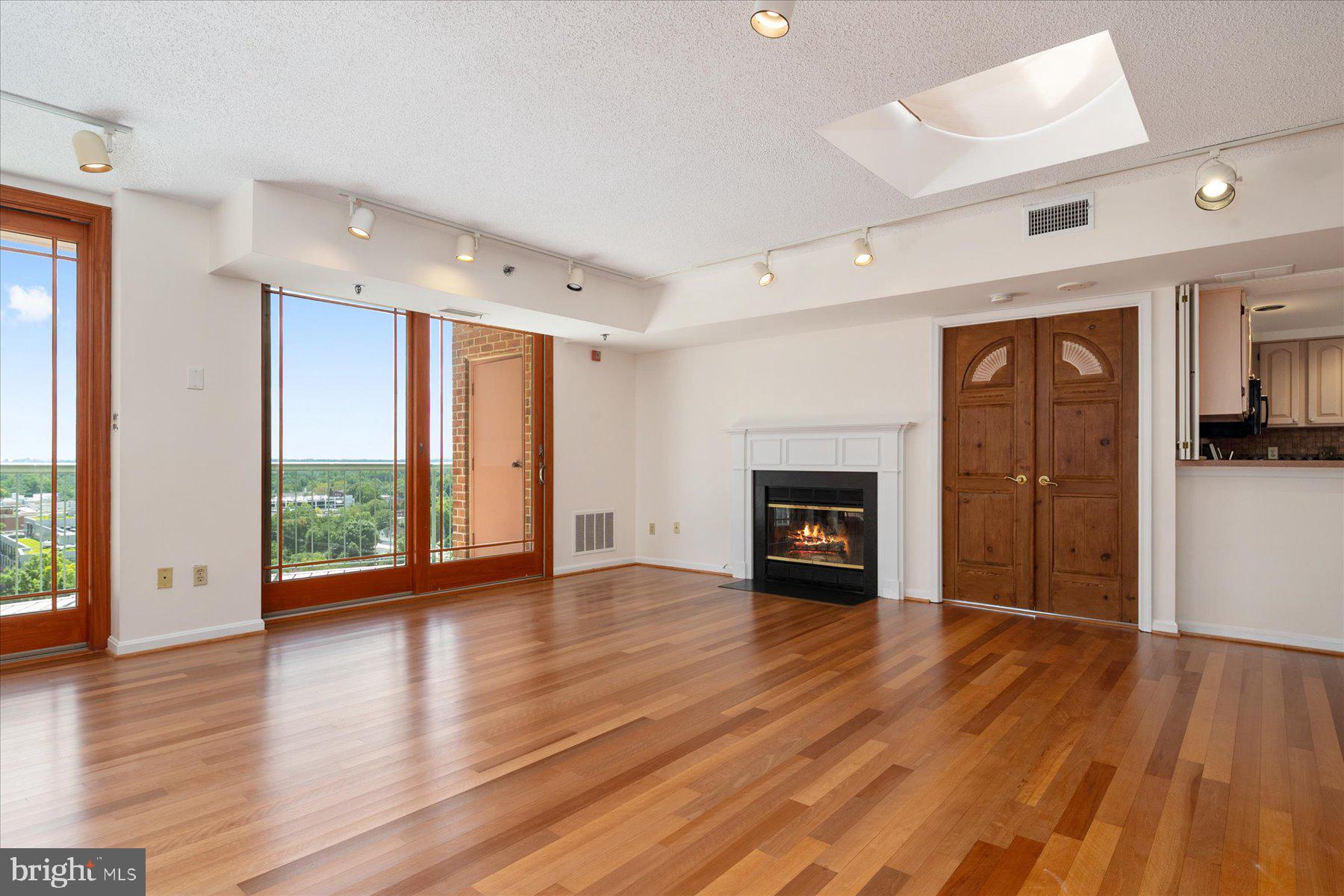 4808 Moorland #Ph--1301