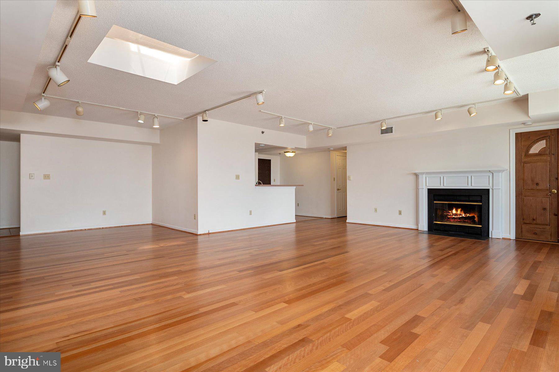 4808 Moorland #Ph--1301