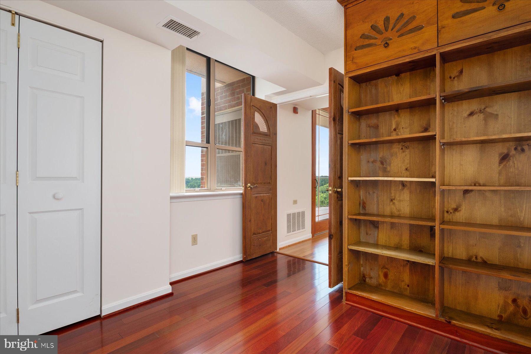4808 Moorland #Ph--1301