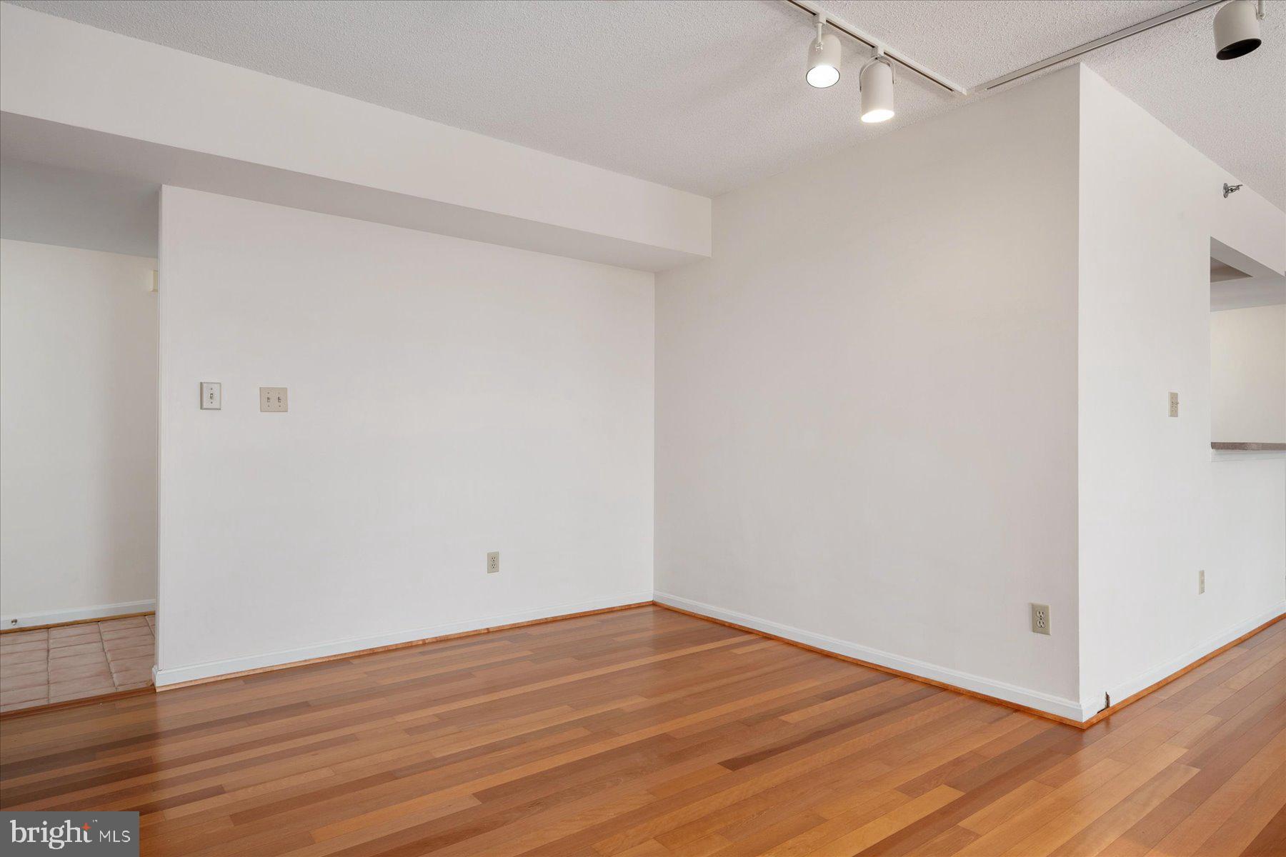 4808 Moorland #Ph--1301