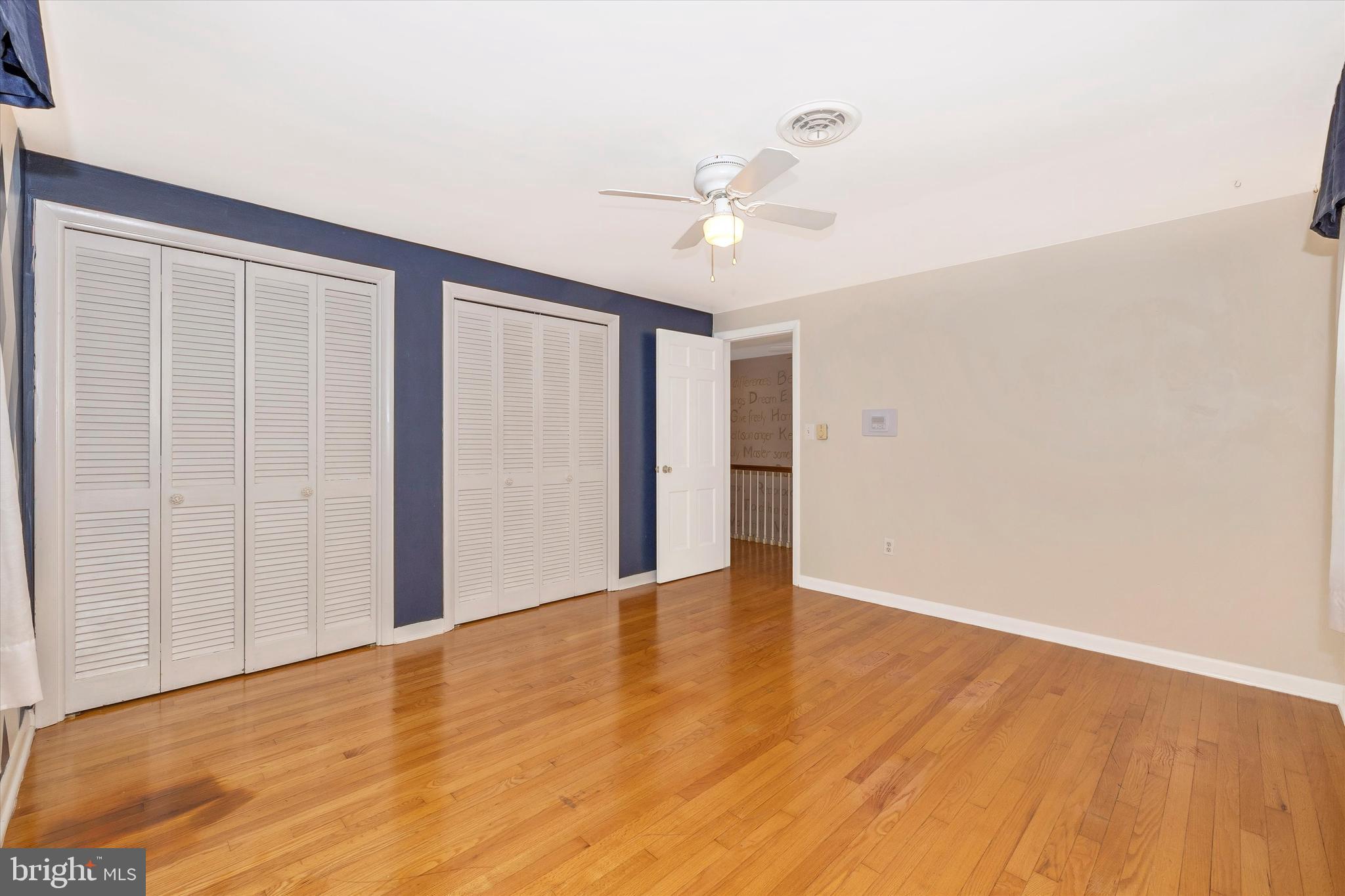 8 Clearwater Ct