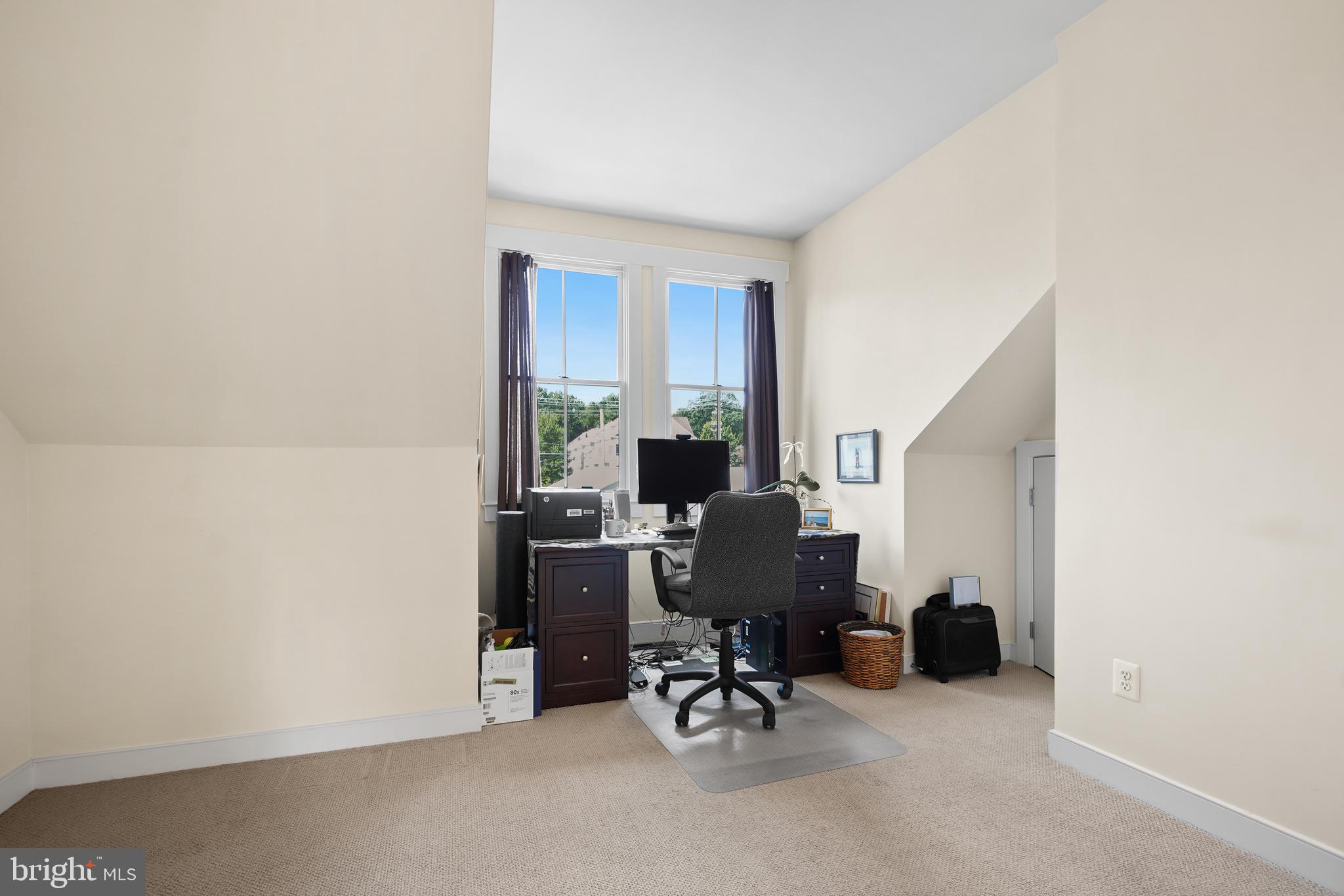 2701 Cassedy