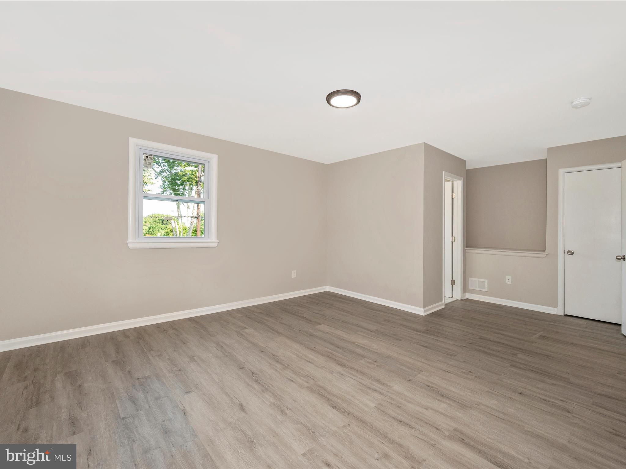 12523 Atherton Dr