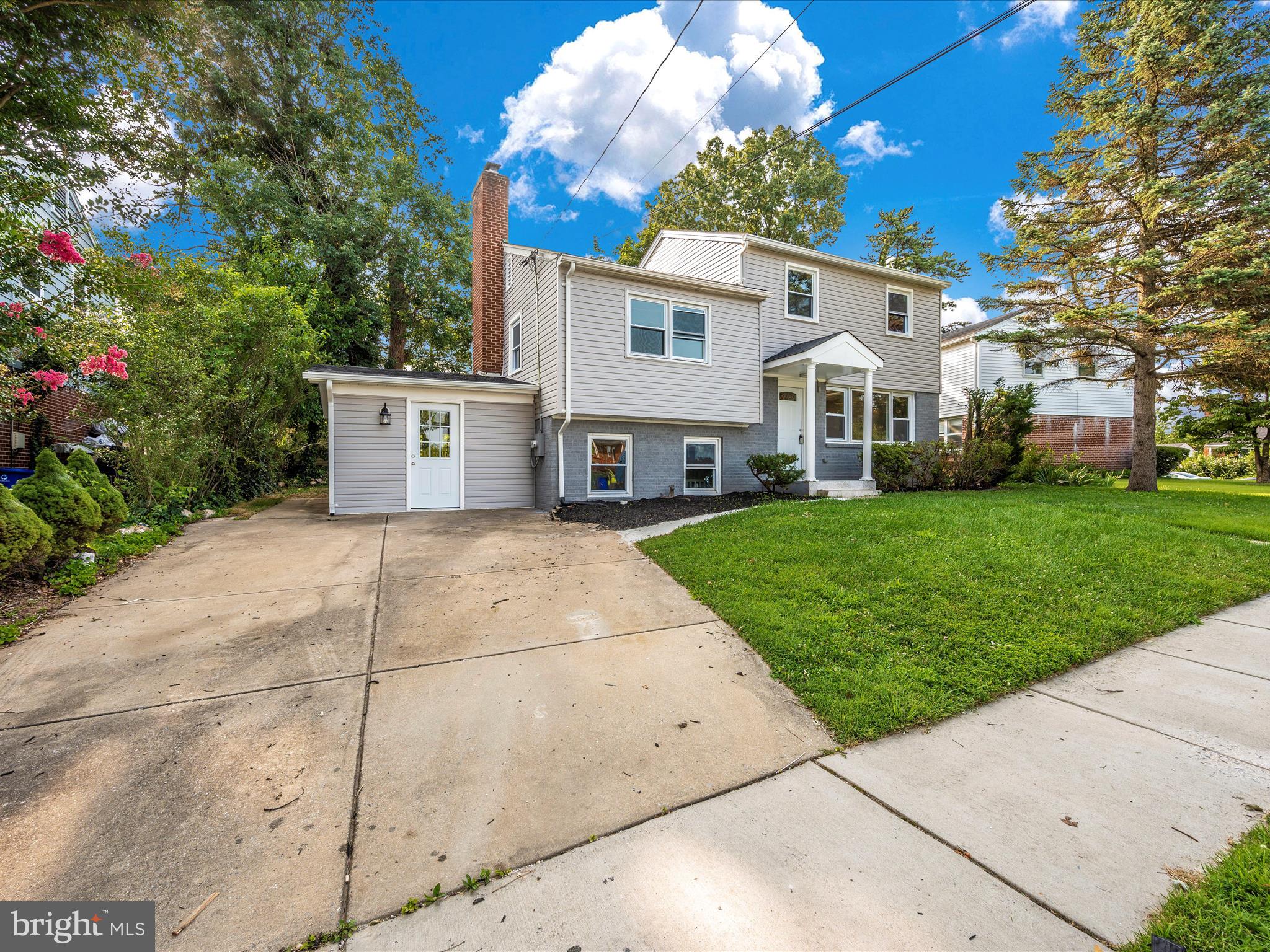 12523 Atherton Dr