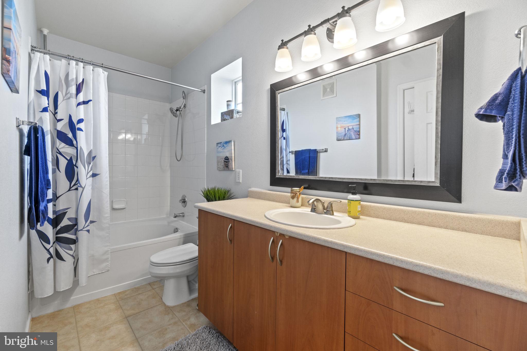 19620 GALWAY BAY CIRCLE 401