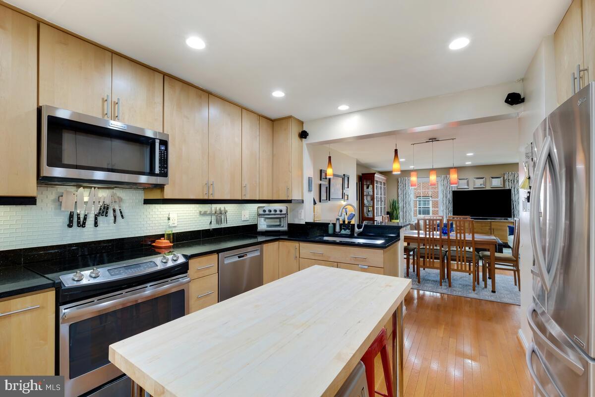 7558 Westlake Ter #38