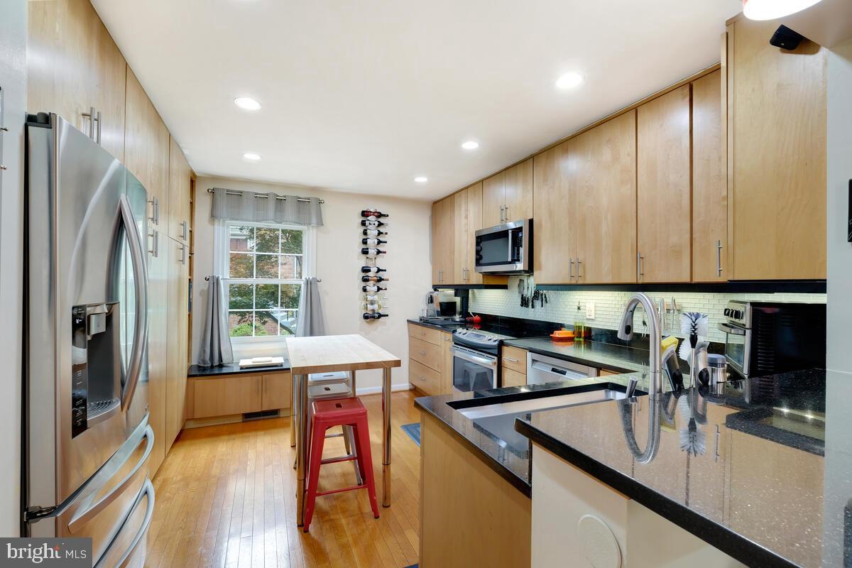 7558 Westlake Ter #38
