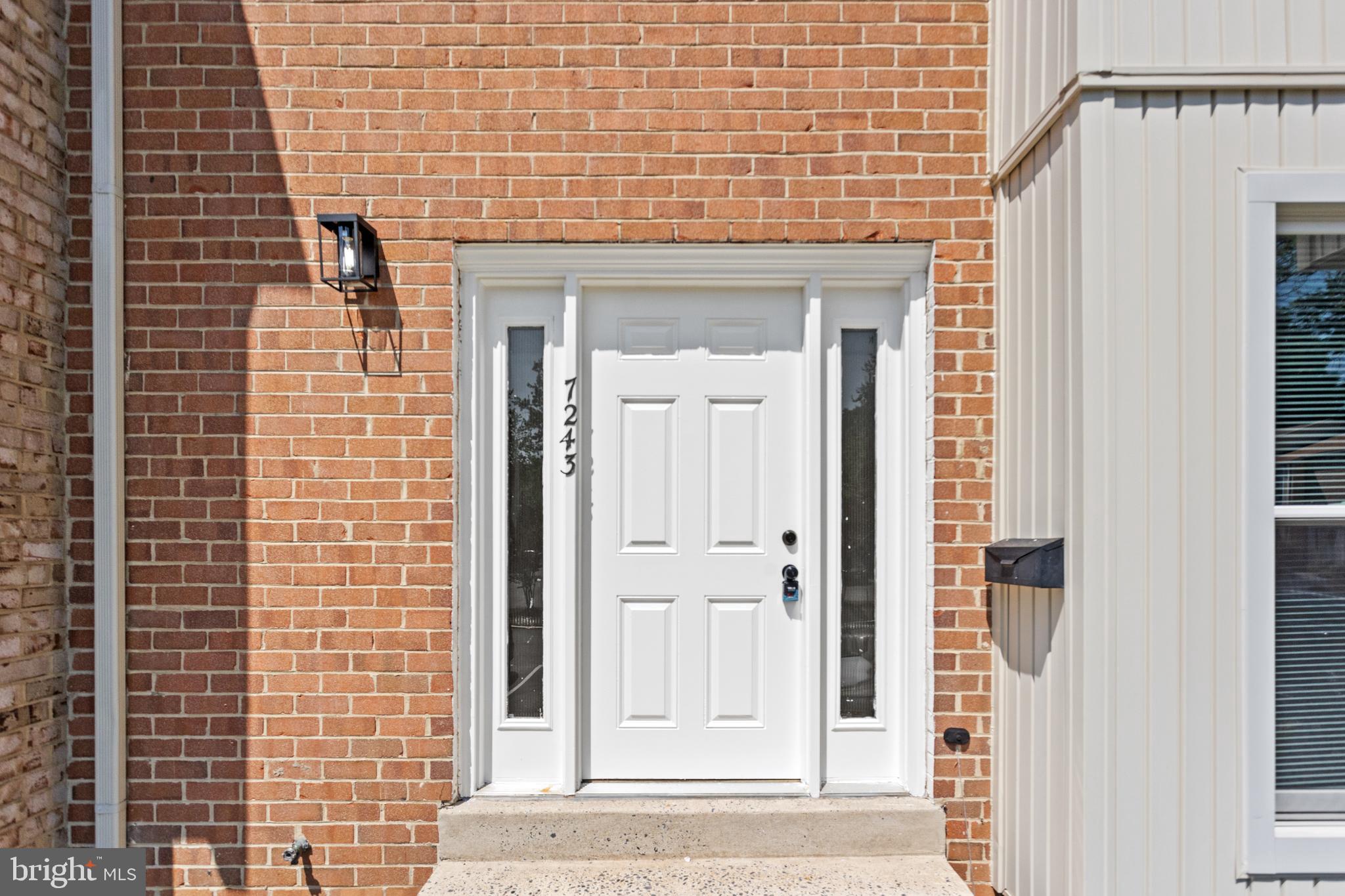 7243 Mill Run Dr #12-7