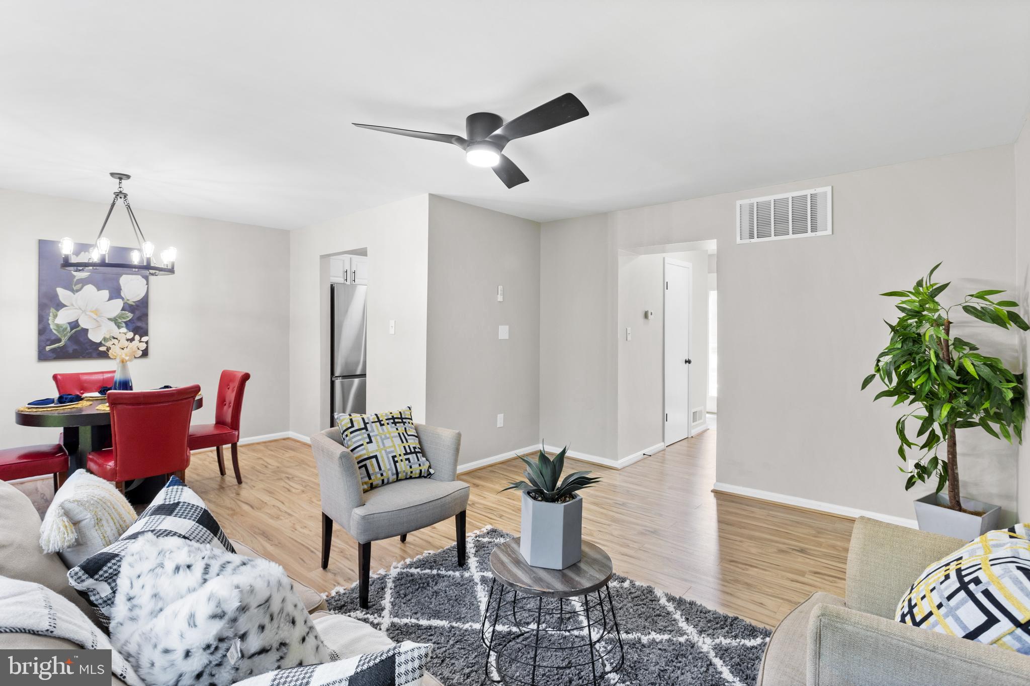 7243 Mill Run Dr #12-7