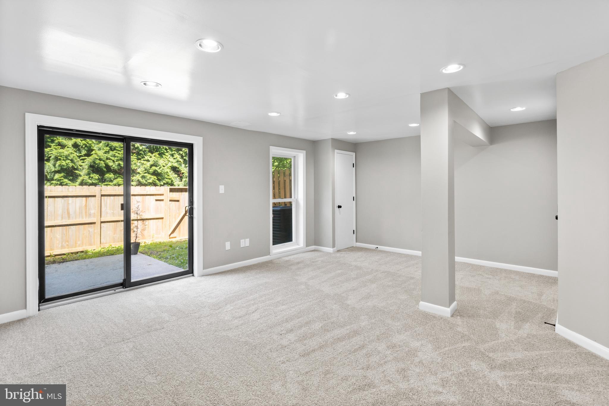 7243 Mill Run Dr #12-7