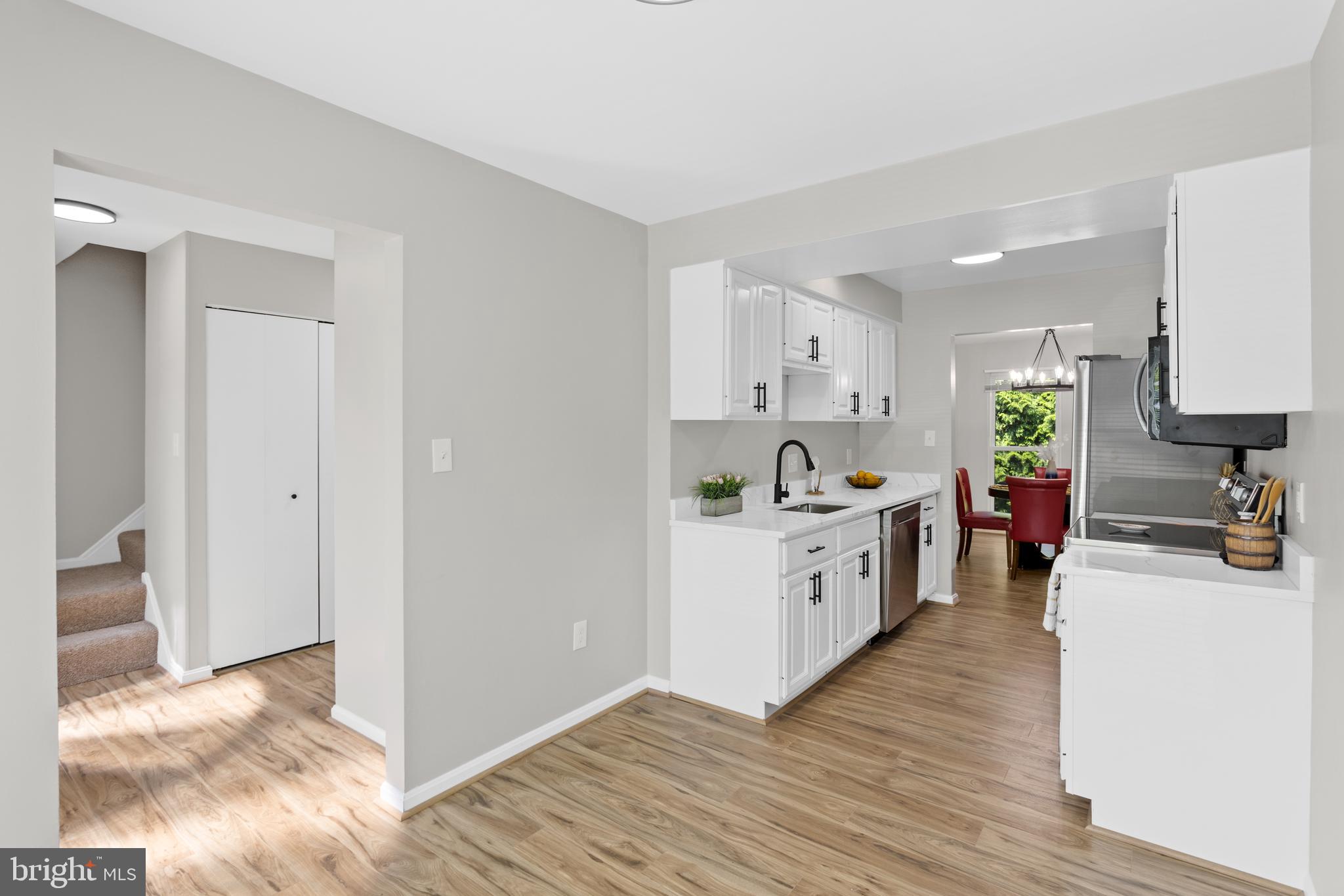 7243 Mill Run Dr #12-7