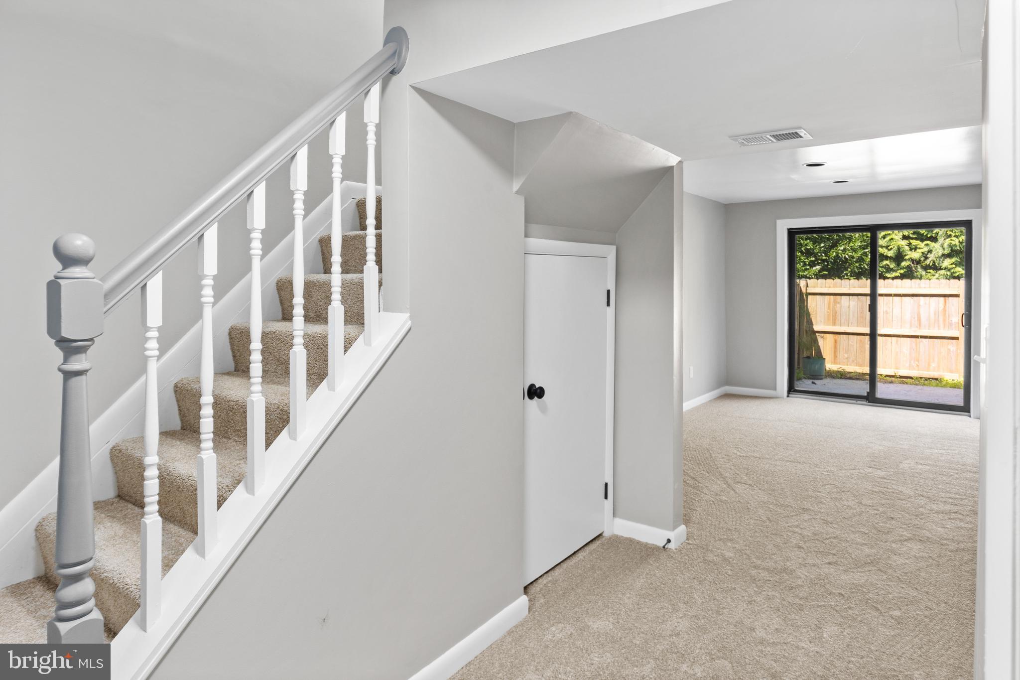 7243 Mill Run Dr #12-7