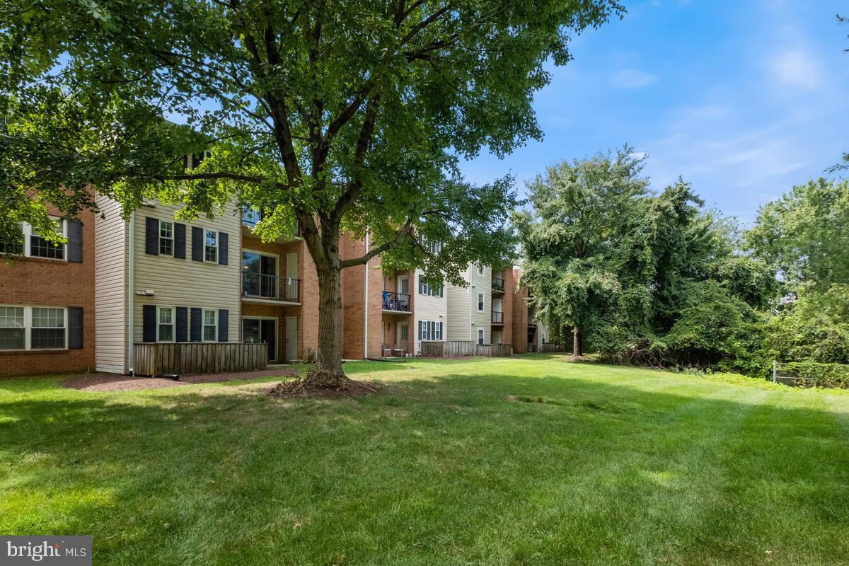 18336 Streamside Dr #303