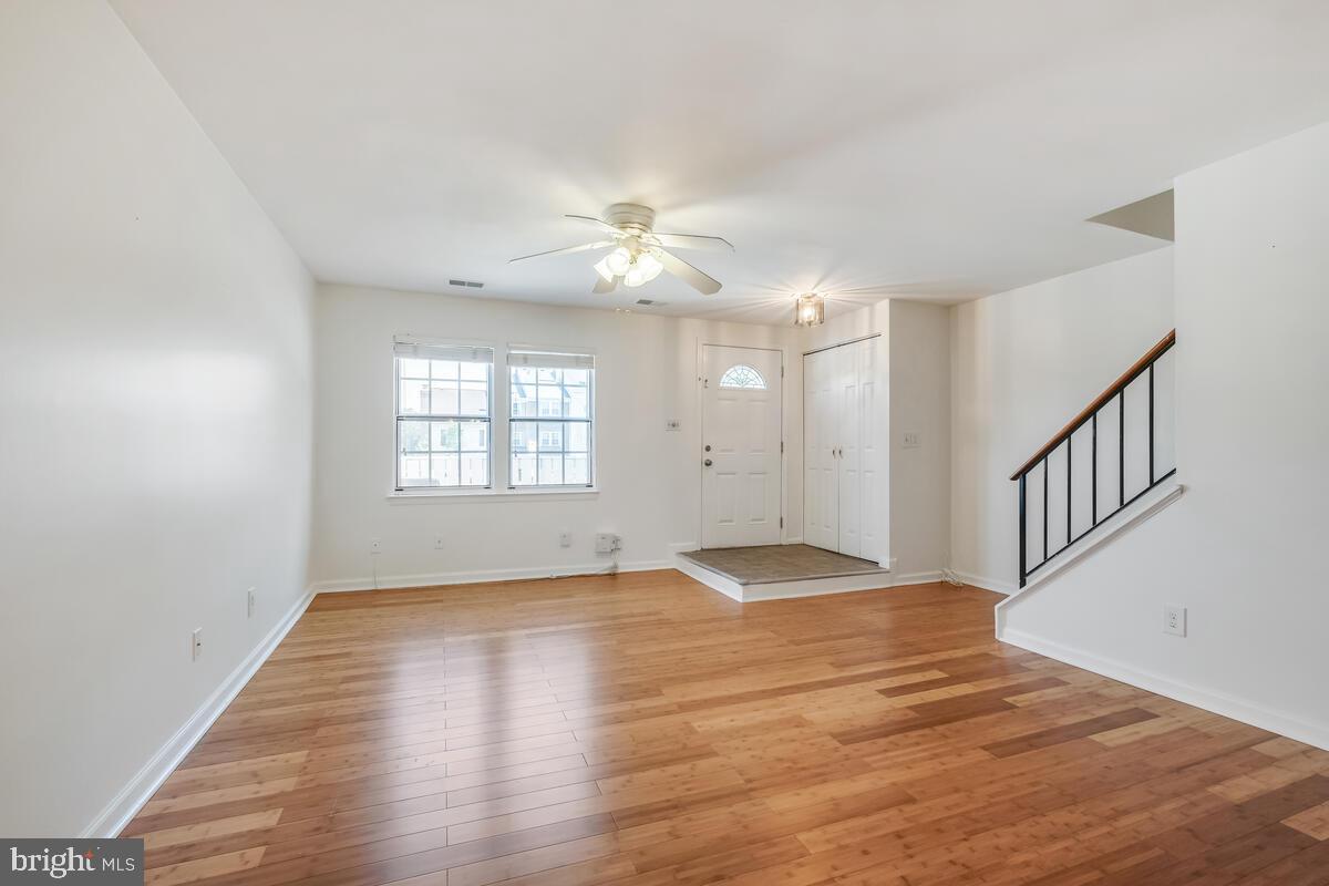 24 Appledowre Ct #50