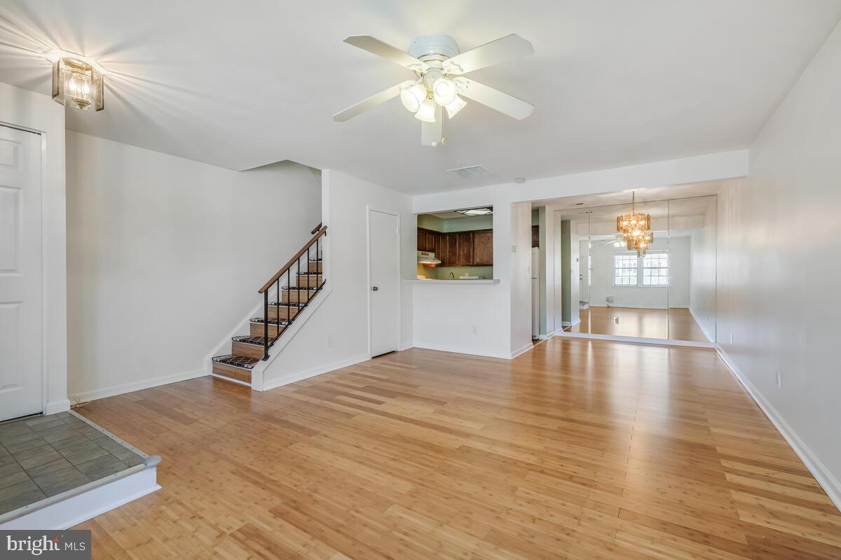 24 Appledowre Ct #50