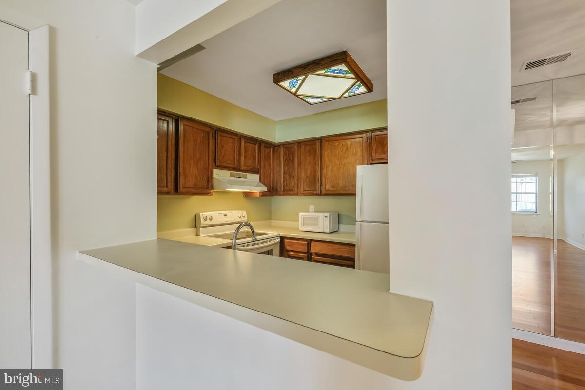 24 Appledowre Ct #50