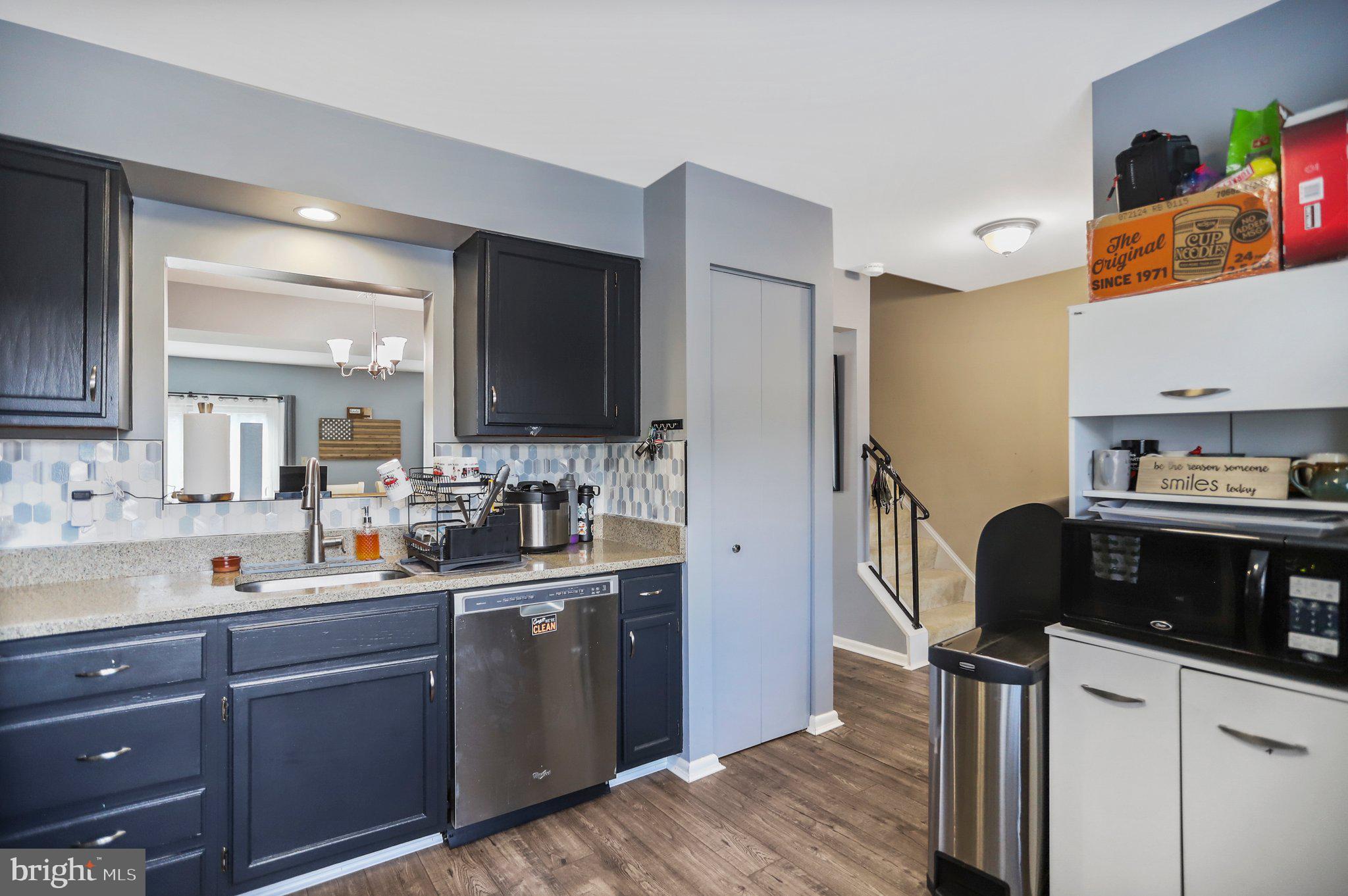 11210 White Barn Ct