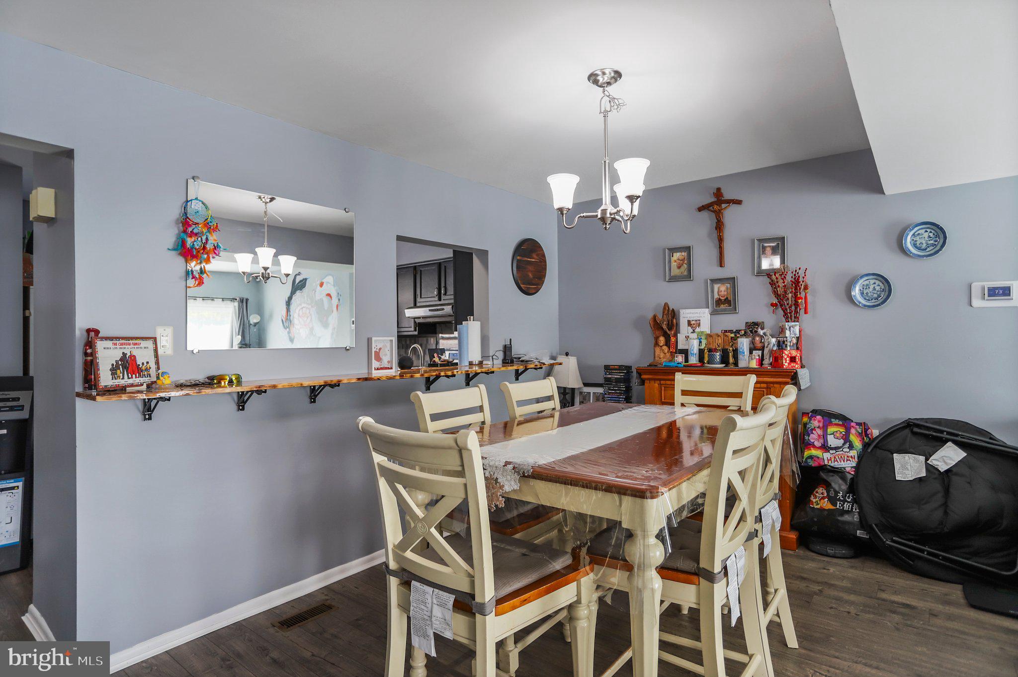11210 White Barn Ct