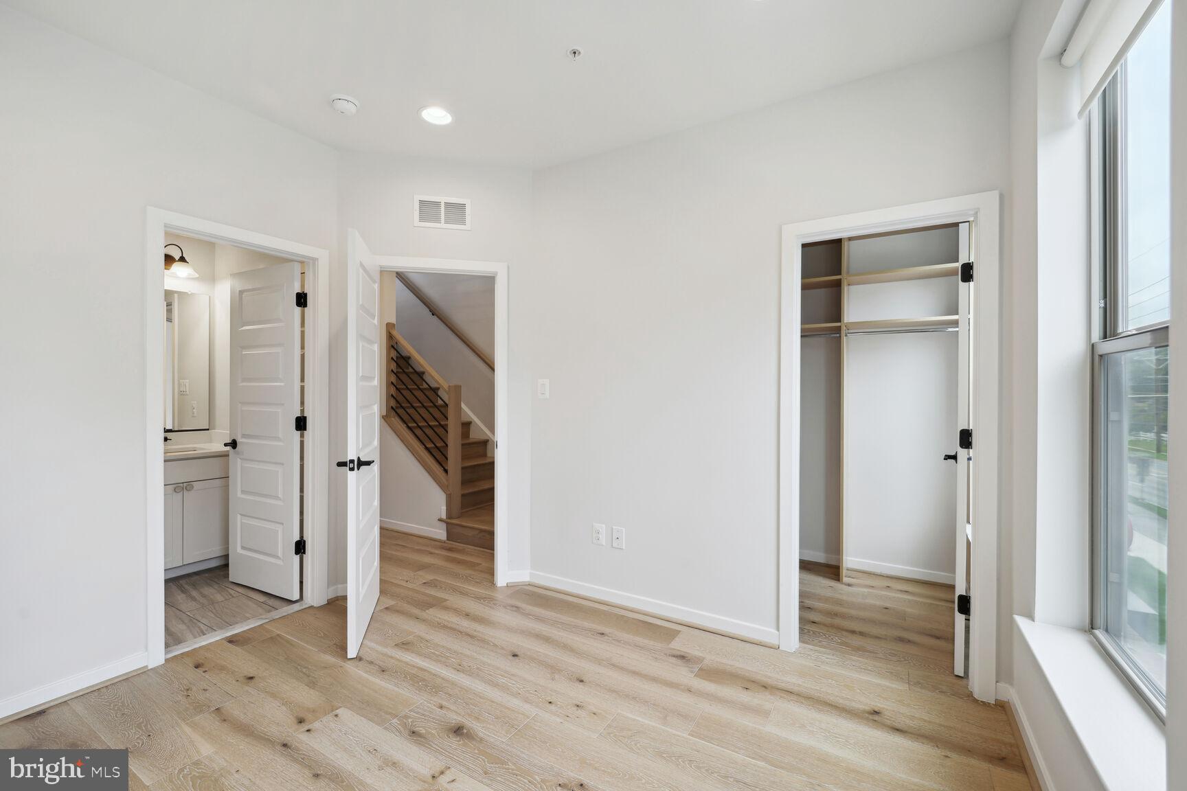 5104 Randolph Rd