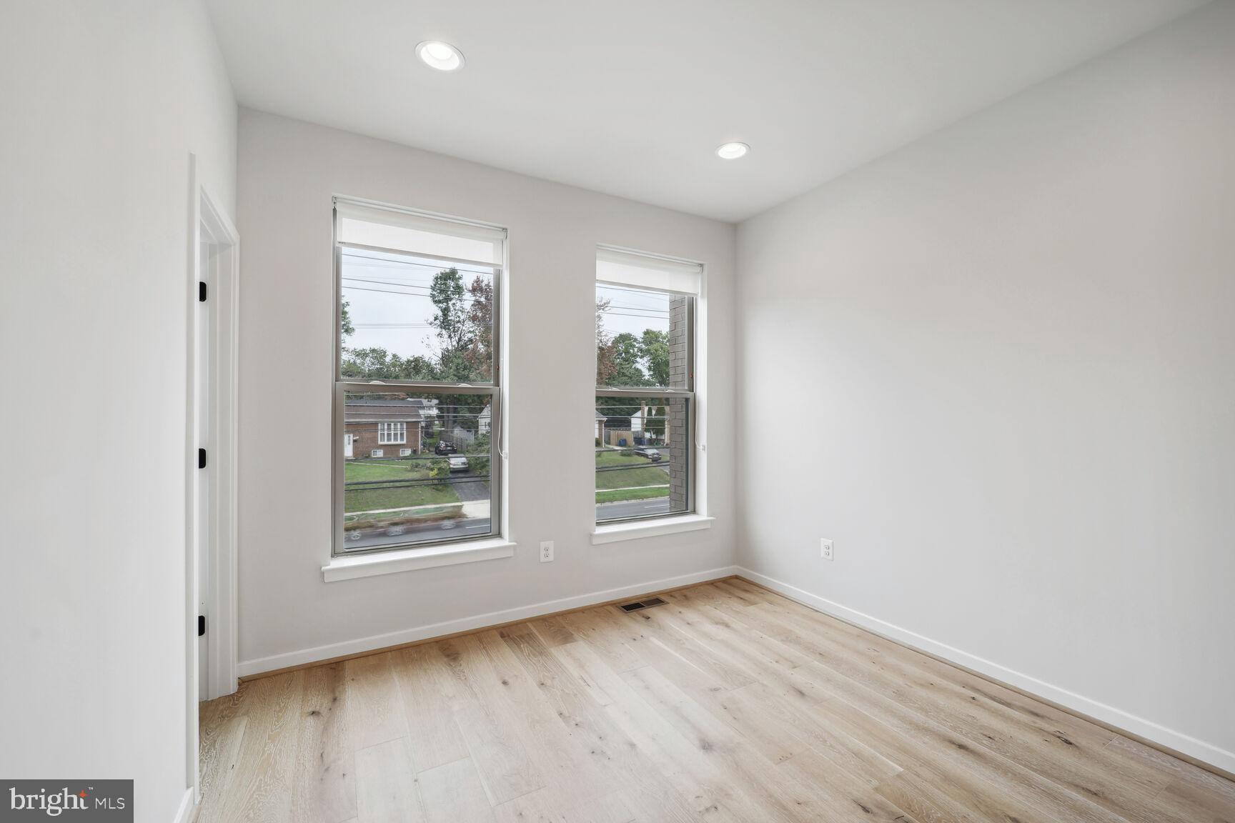 5104 Randolph Rd