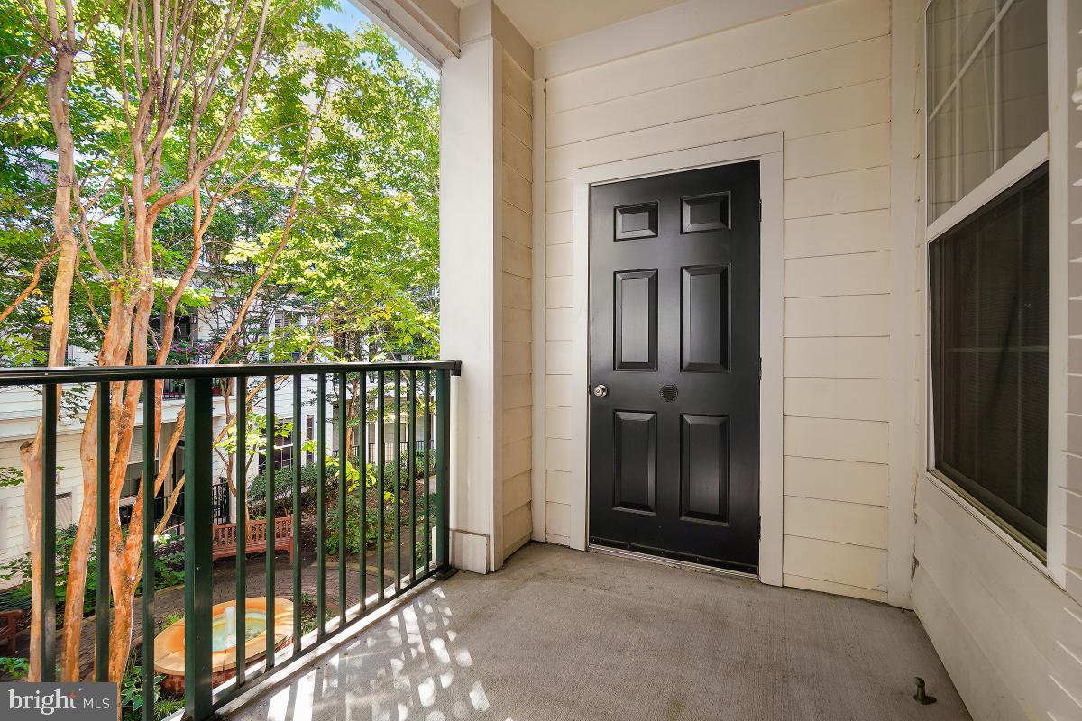 3 Arch Pl #227
