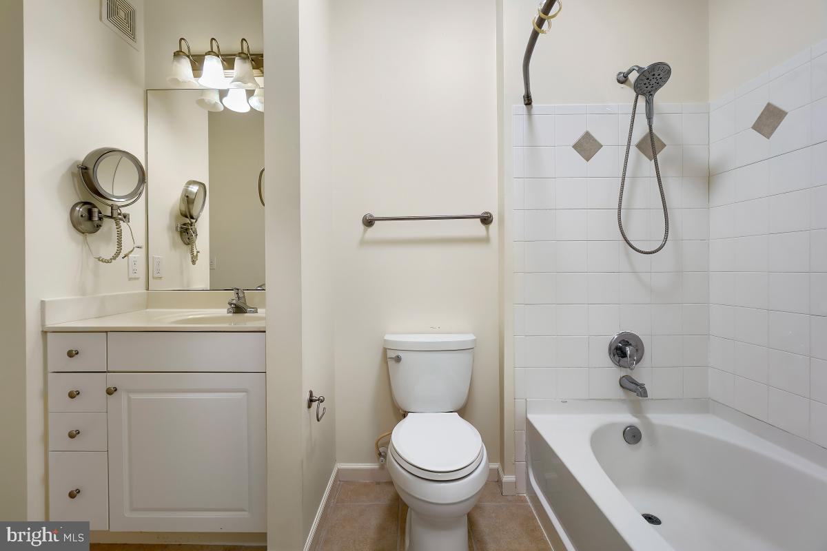 3 Arch Pl #227