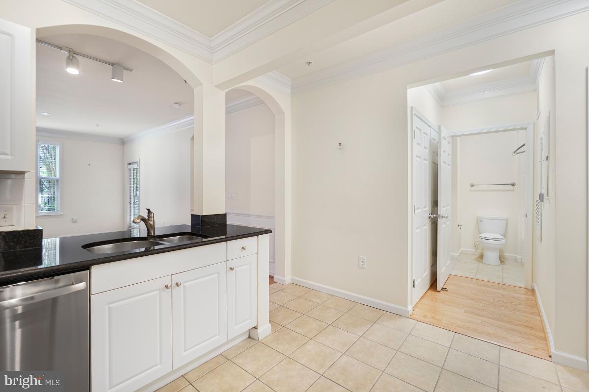 3 Arch Pl #227