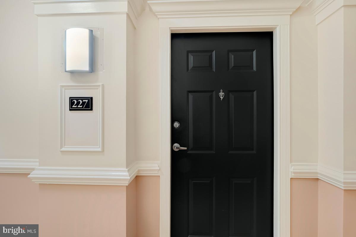 3 Arch Pl #227