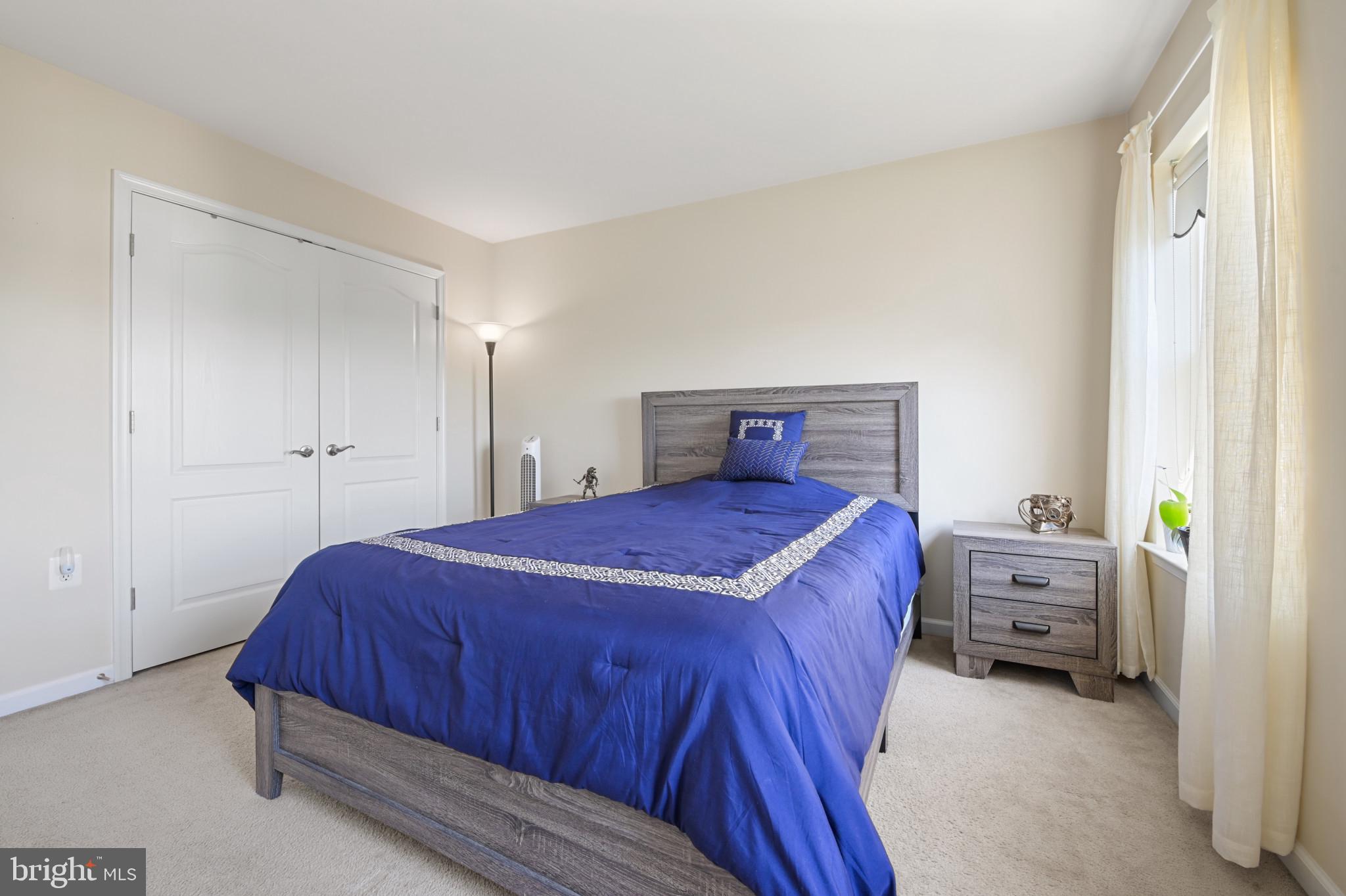 11704 Leesborough Cir