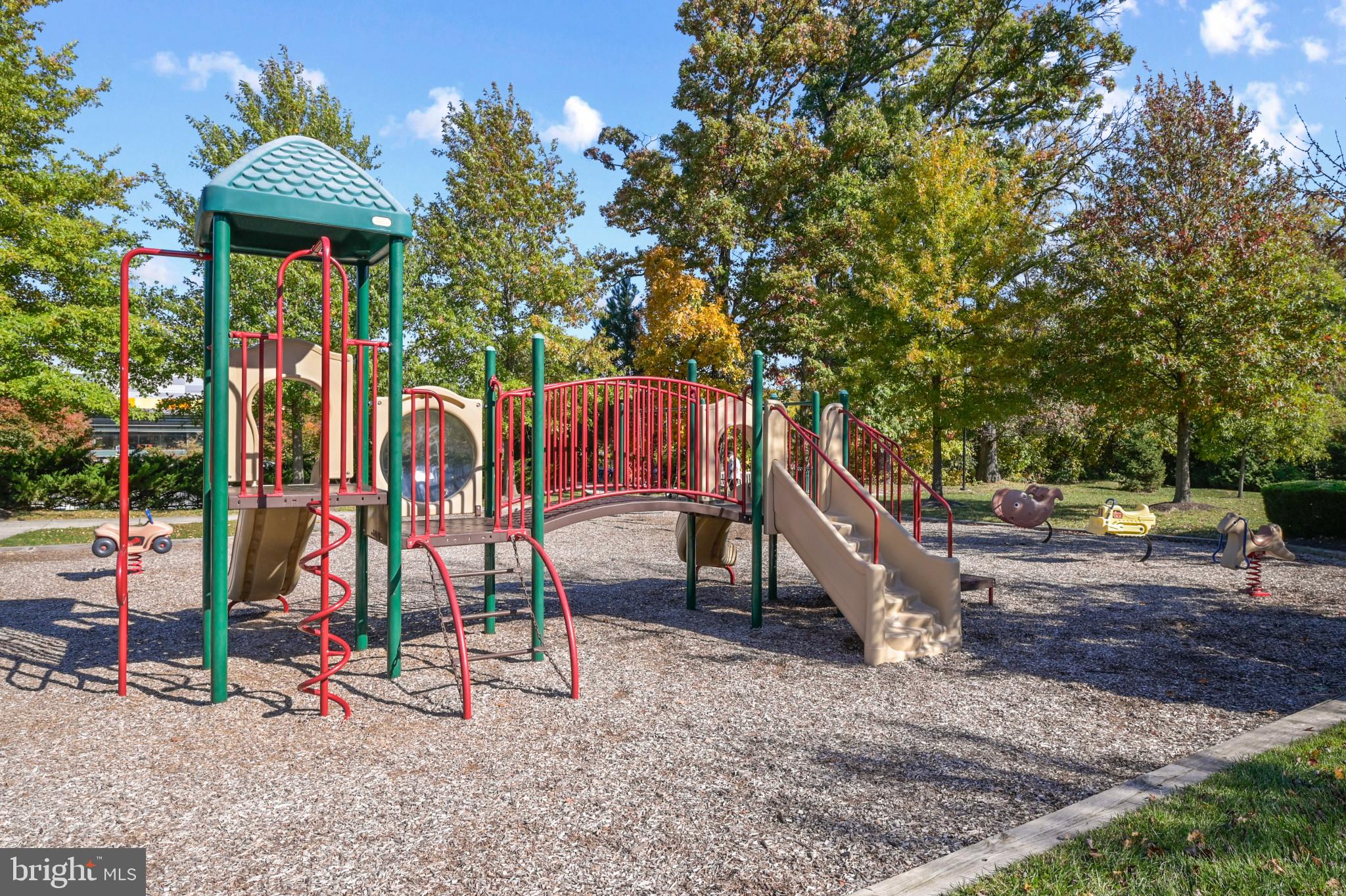 11704 Leesborough Cir